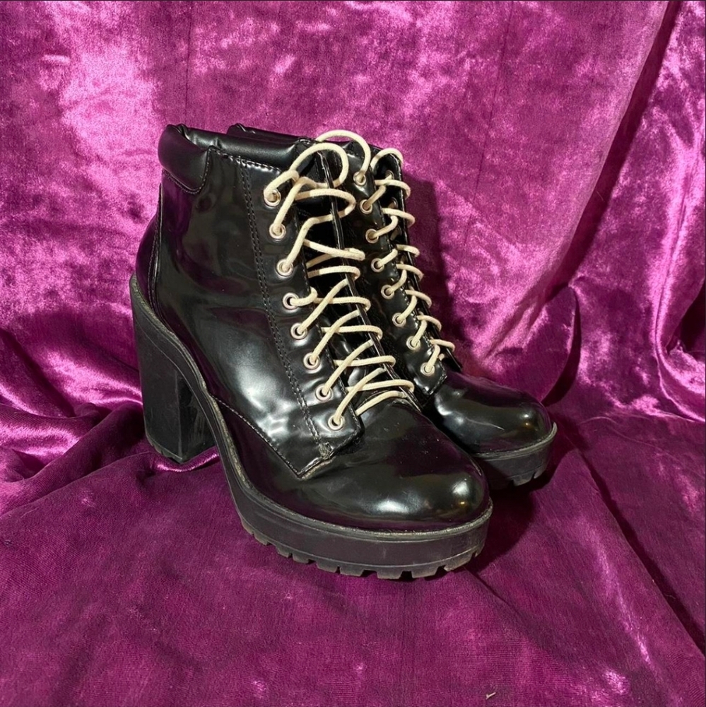 Black patent leather heel booties!